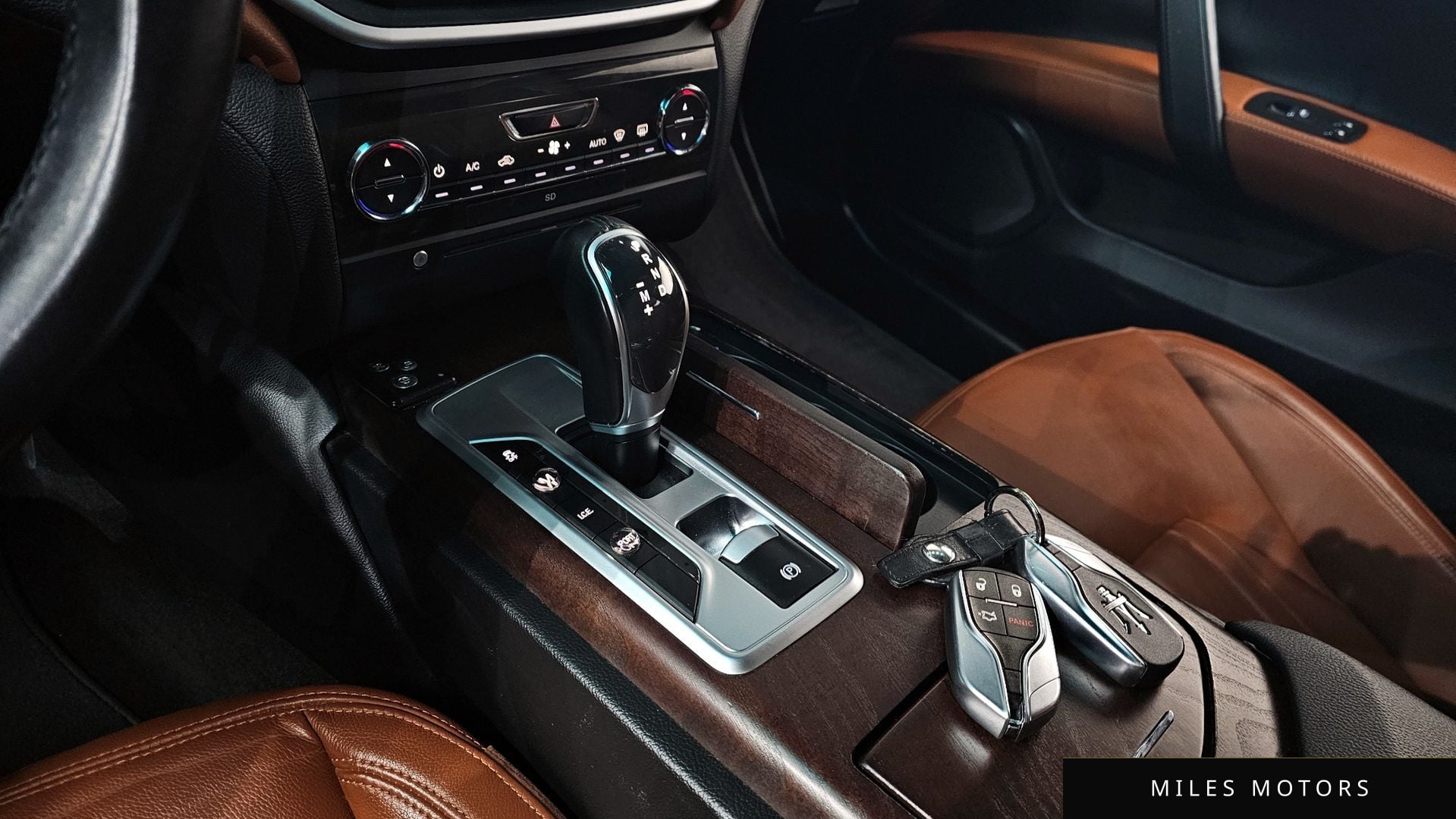 Maserati Ghibli 2014 — миниатюра 9
