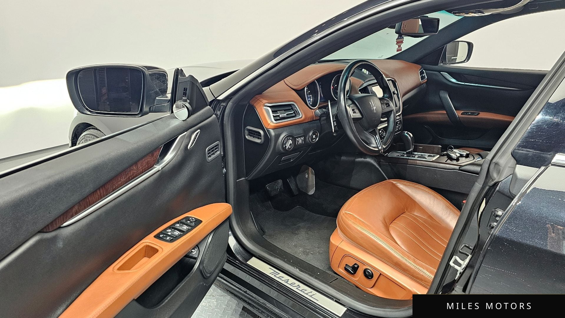 Maserati Ghibli 2014 — миниатюра 10
