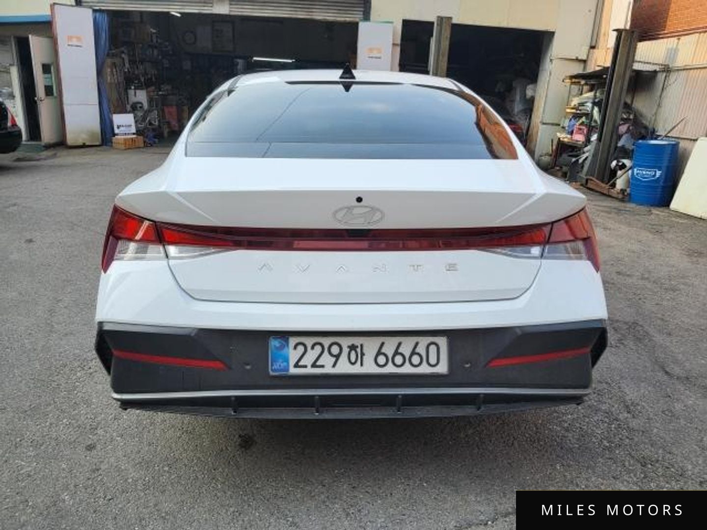 Hyundai AVANTE 2025 — миниатюра 4