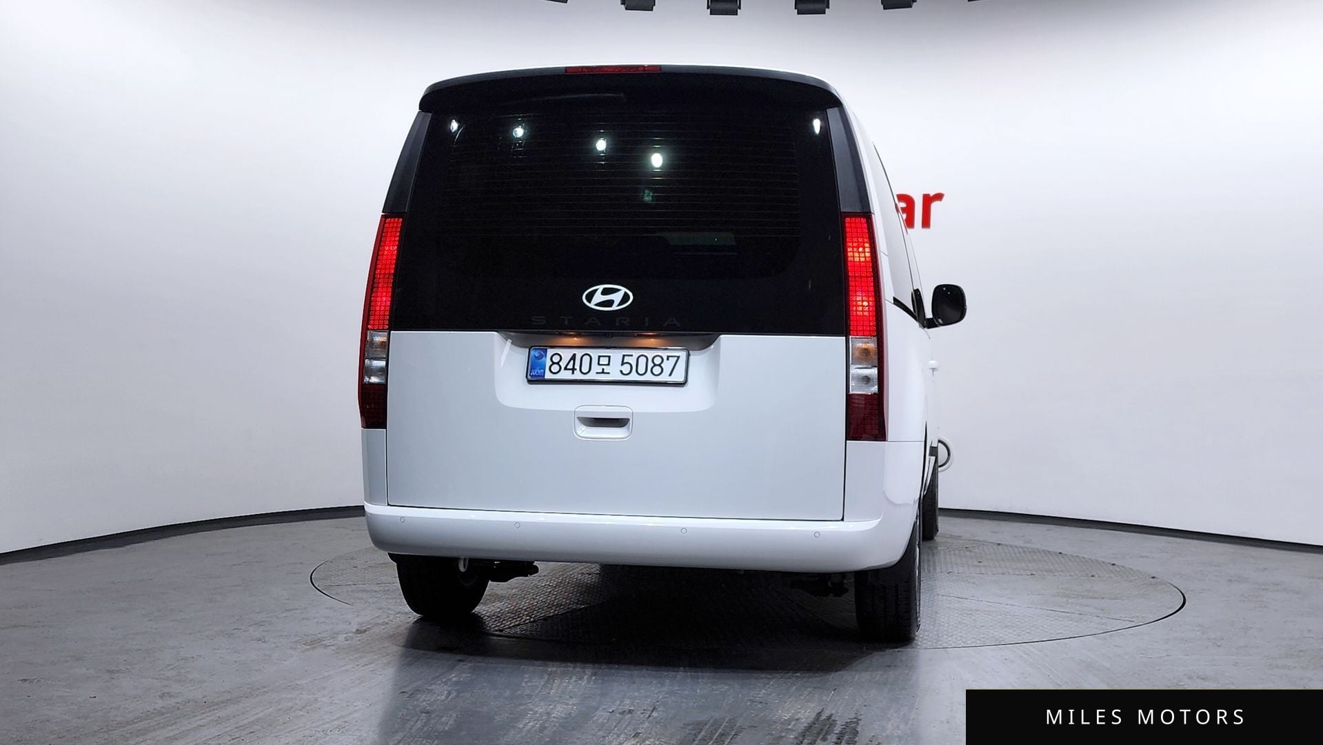 Hyundai Staria 2025 — миниатюра 4
