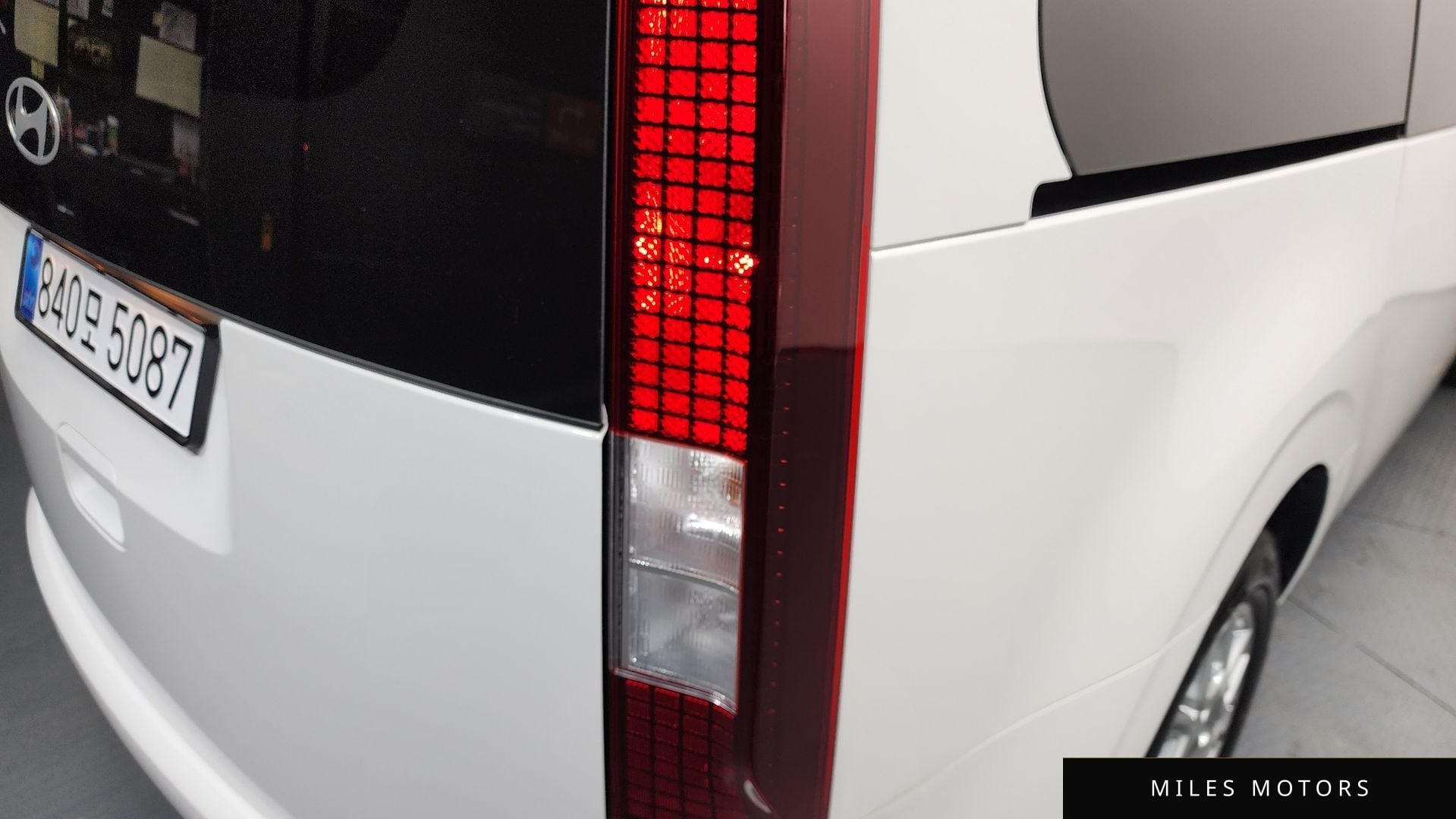 Hyundai Staria 2025 — миниатюра 9