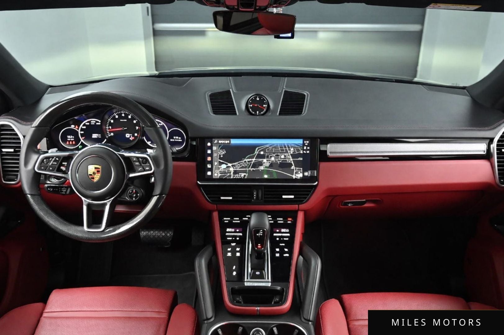 Porsche Cayenne 2023 — миниатюра 7