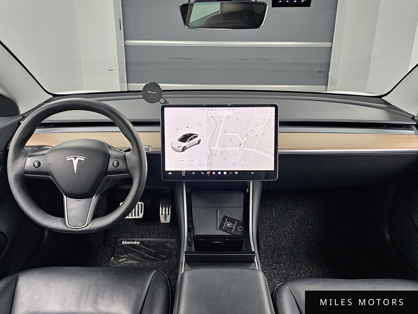 Tesla Model 3 2020 — миниатюра 7