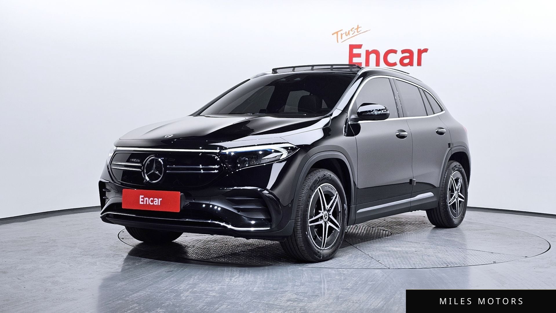 Mercedes-Benz EQA H243 2024 — фото 1 из 12