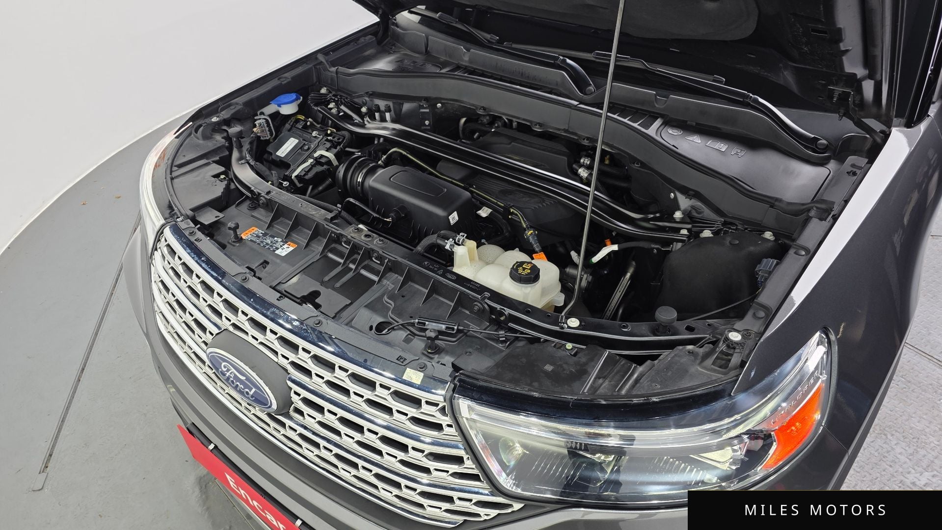 Ford Explorer 2020 — миниатюра 6