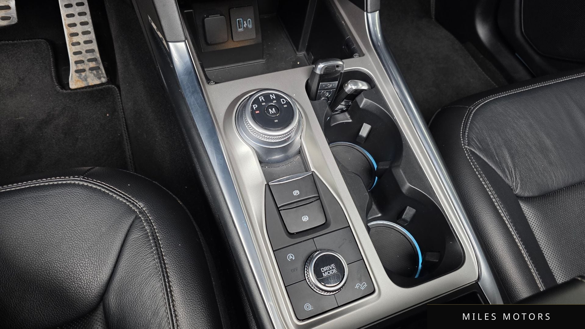 Ford Explorer 2020 — миниатюра 12