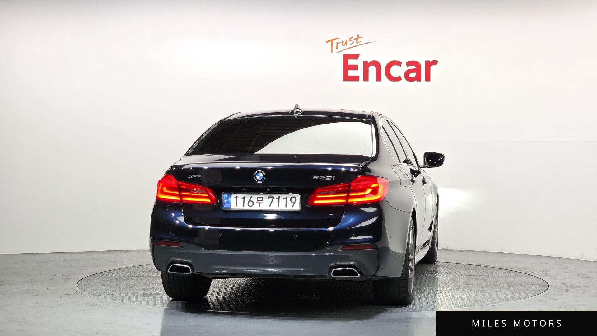 BMW 5 Series (G30) 2018 — миниатюра 4