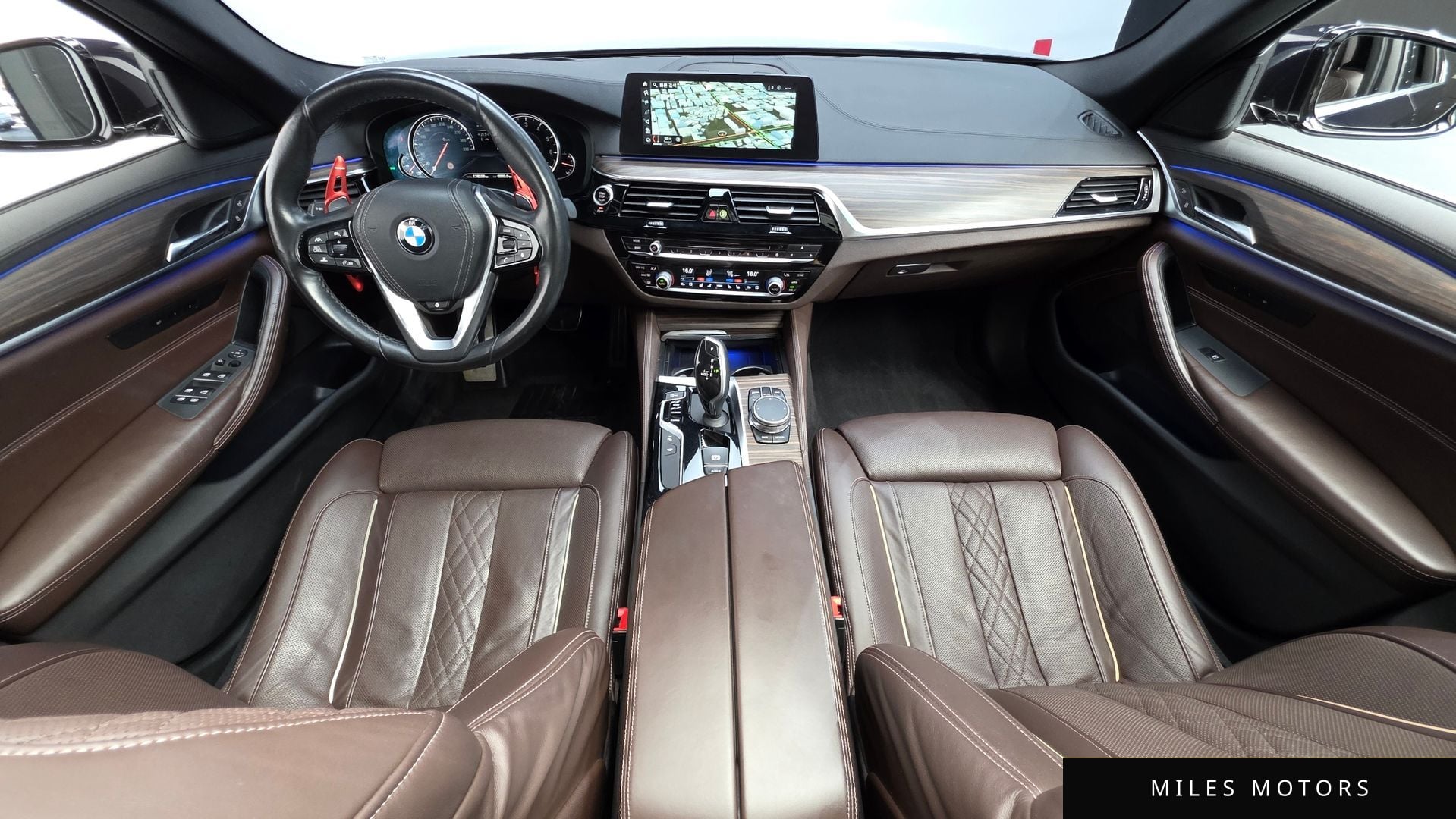 BMW 5 Series (G30) 2018 — миниатюра 7