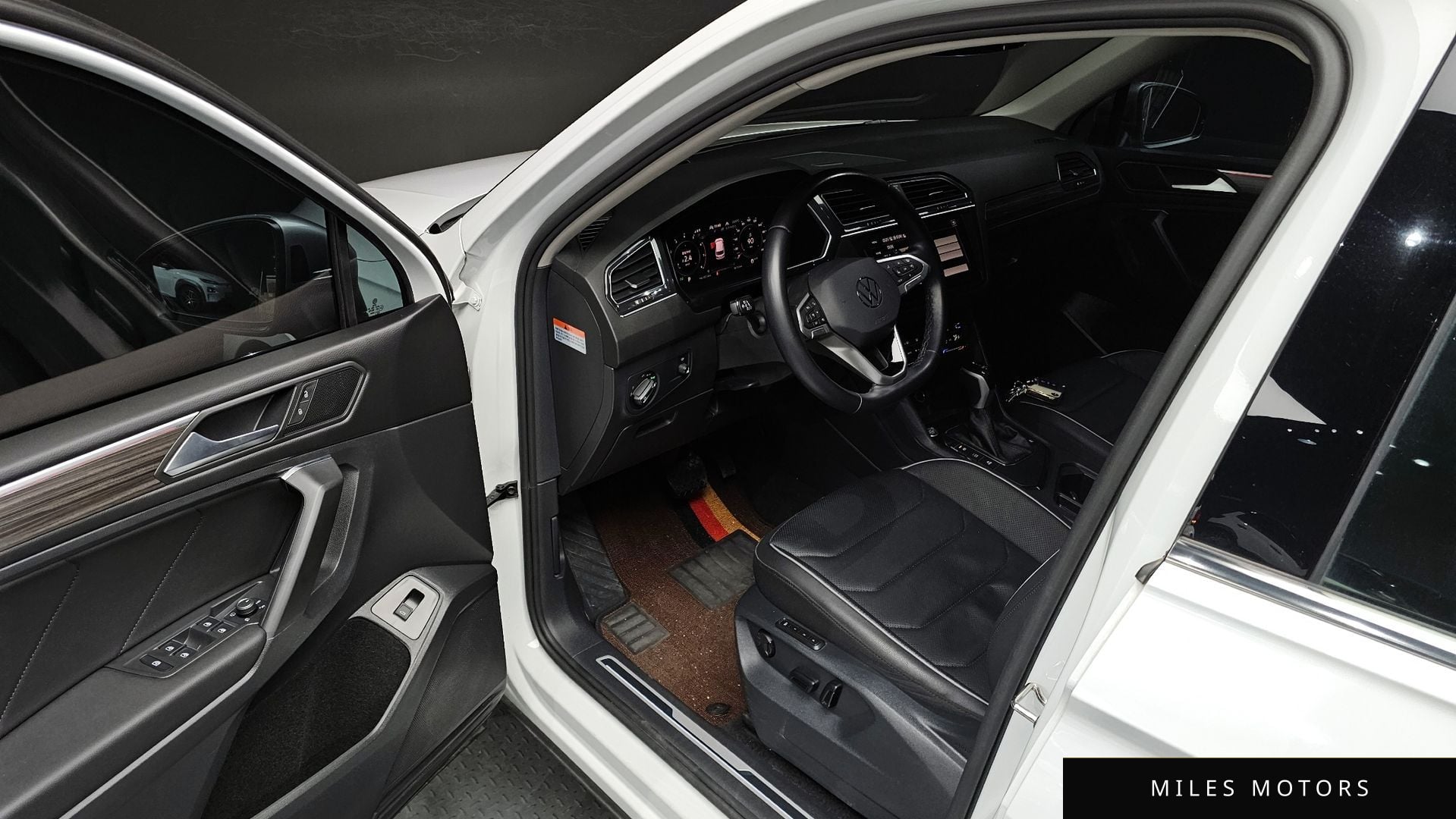 Volkswagen 티구안 올스페이스 2023 — миниатюра 17
