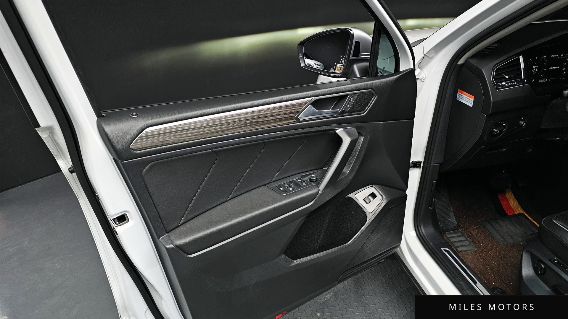 Volkswagen 티구안 올스페이스 2023 — миниатюра 13