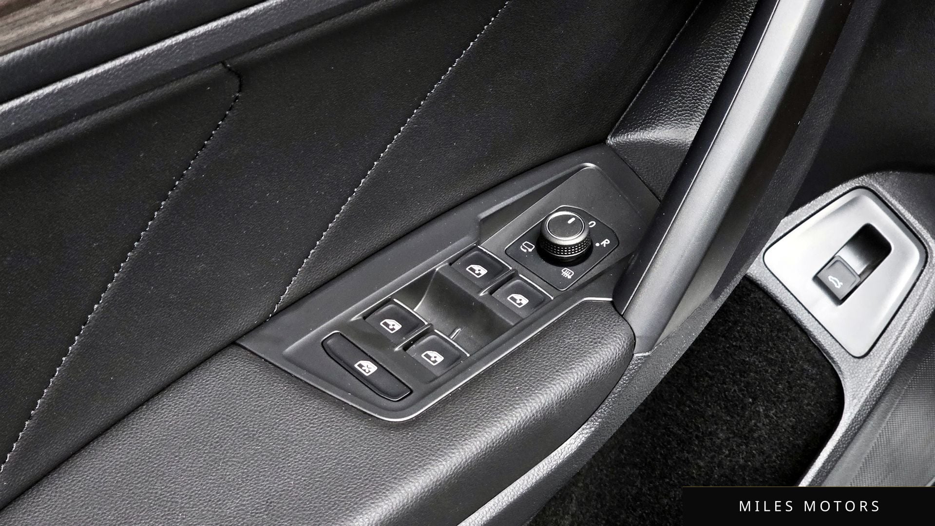 Volkswagen 티구안 올스페이스 2023 — миниатюра 29