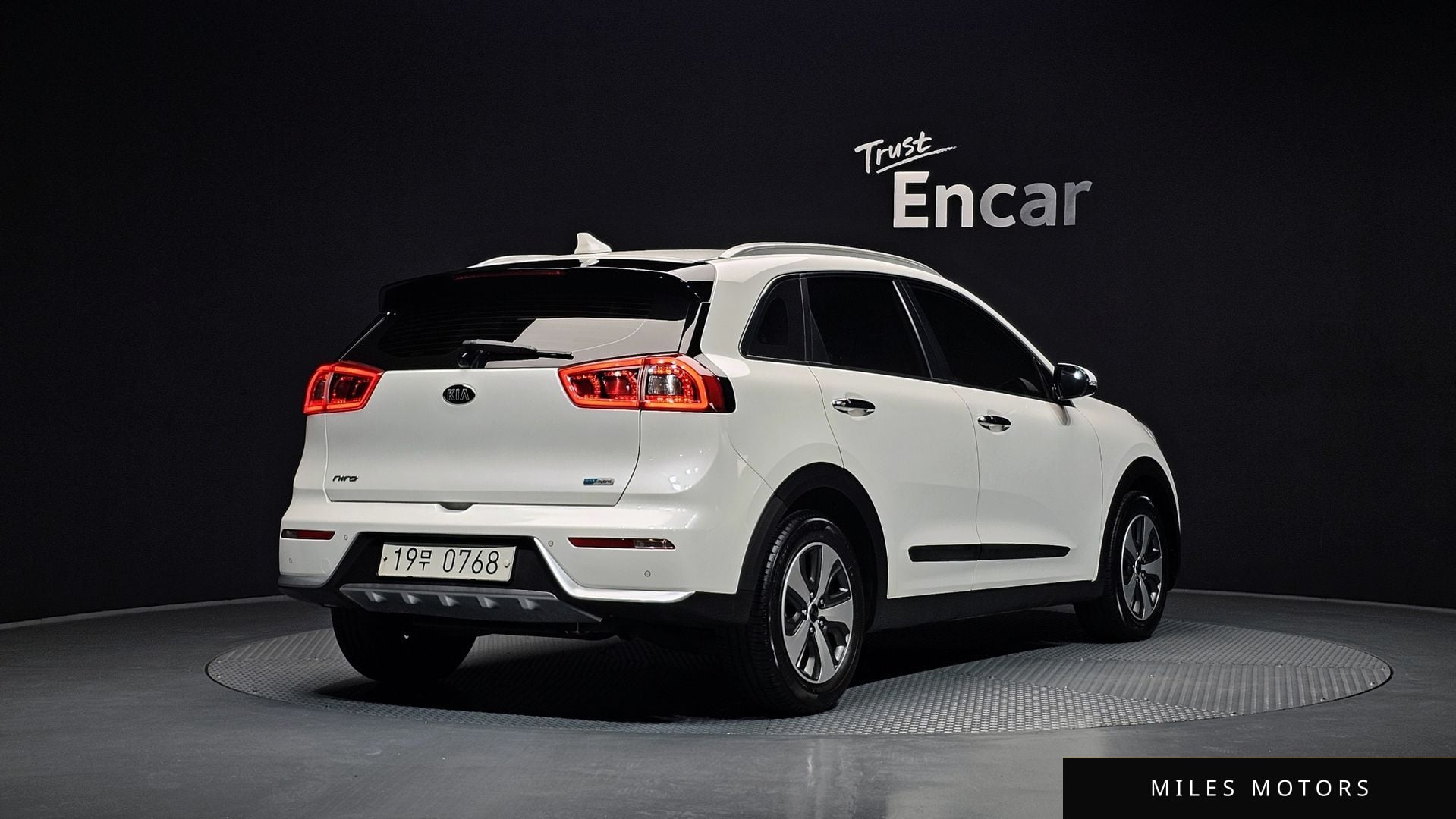 Kia Niro 2017 — миниатюра 2