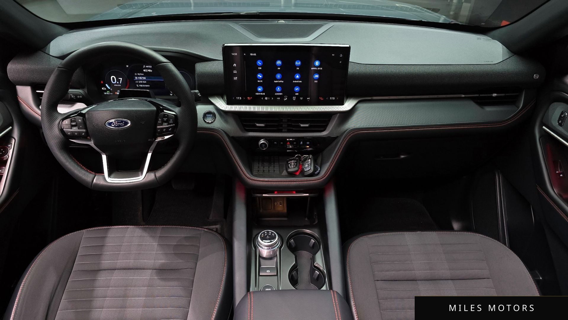 Ford Explorer 2025 — миниатюра 10