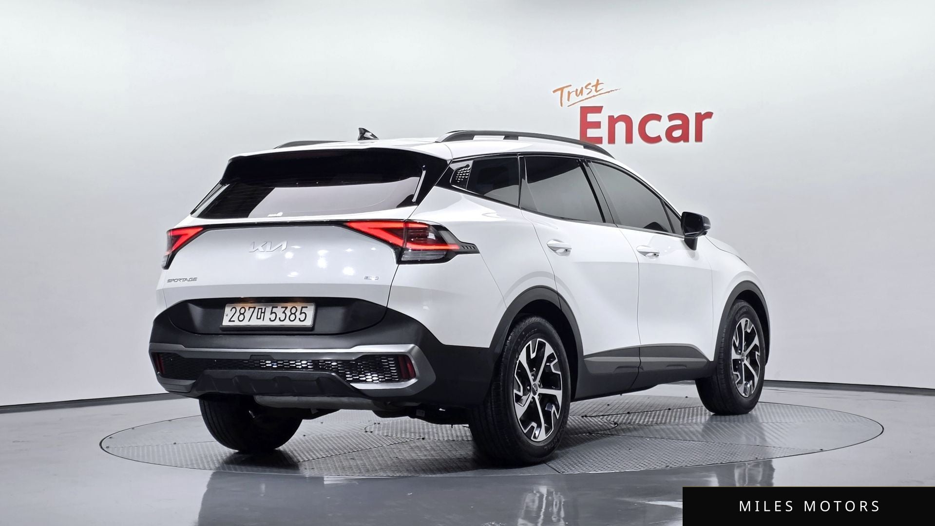 Kia Sportage 2022 — фото 1 из 12
