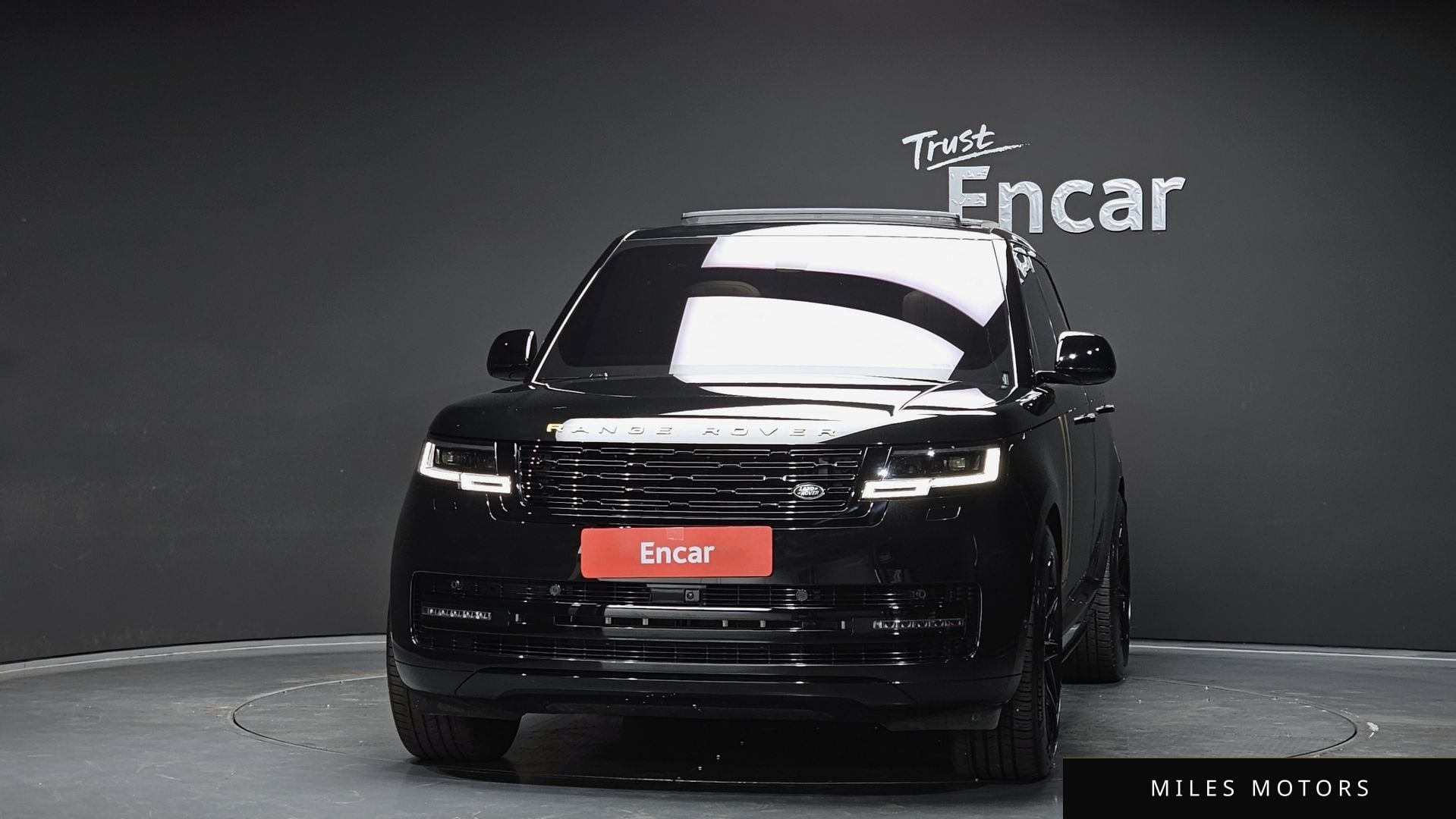 Land Rover Range Rover 2023 — миниатюра 3