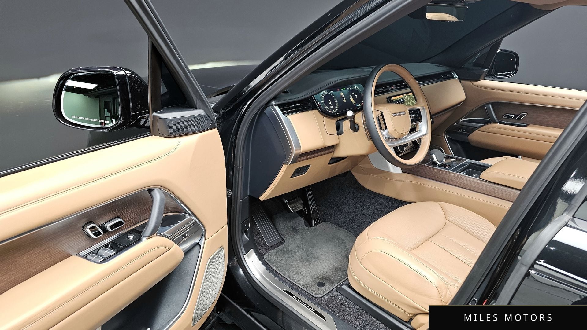 Land Rover Range Rover 2023 — миниатюра 12
