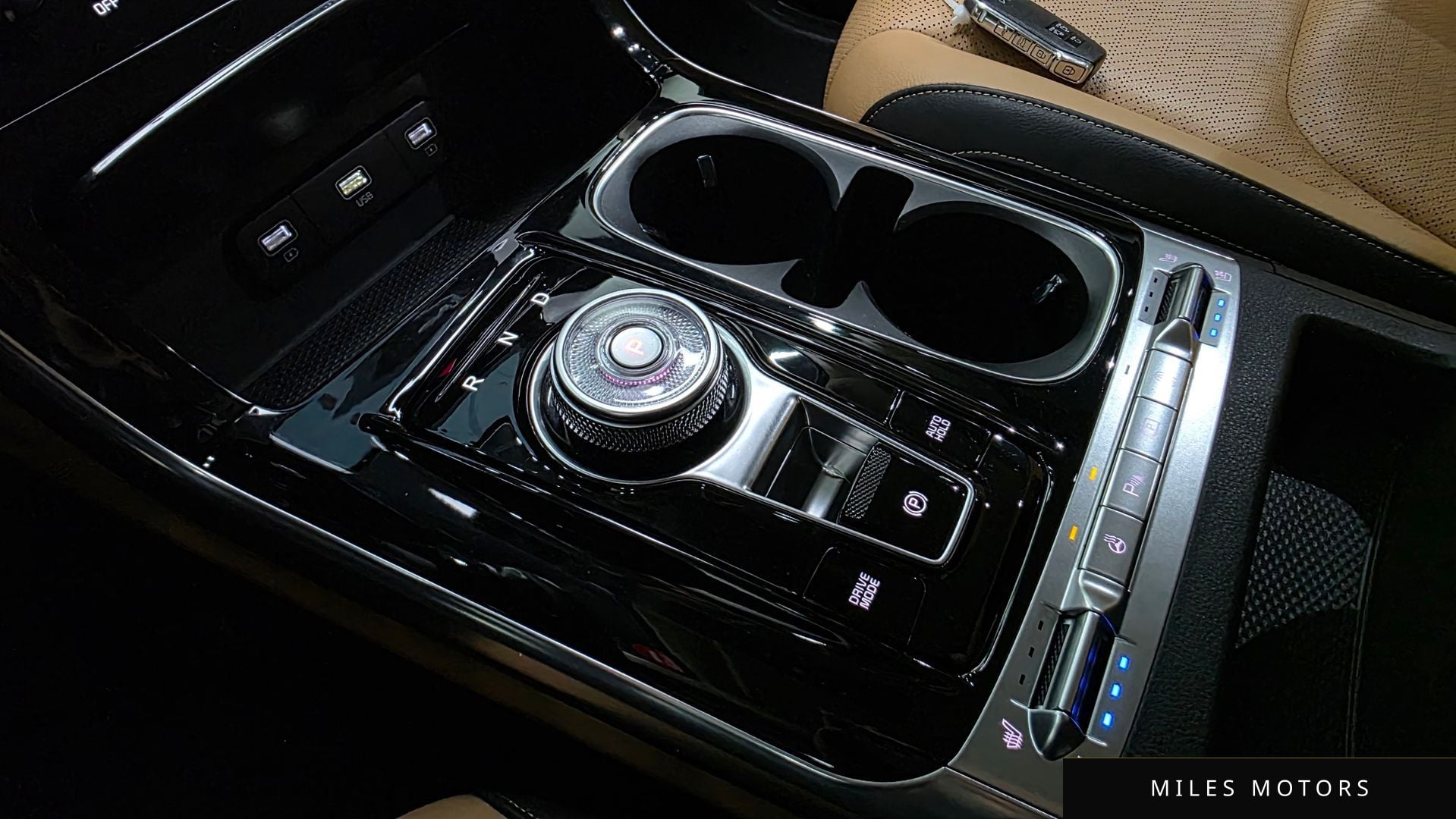 Kia Carnival 2022 — миниатюра 12