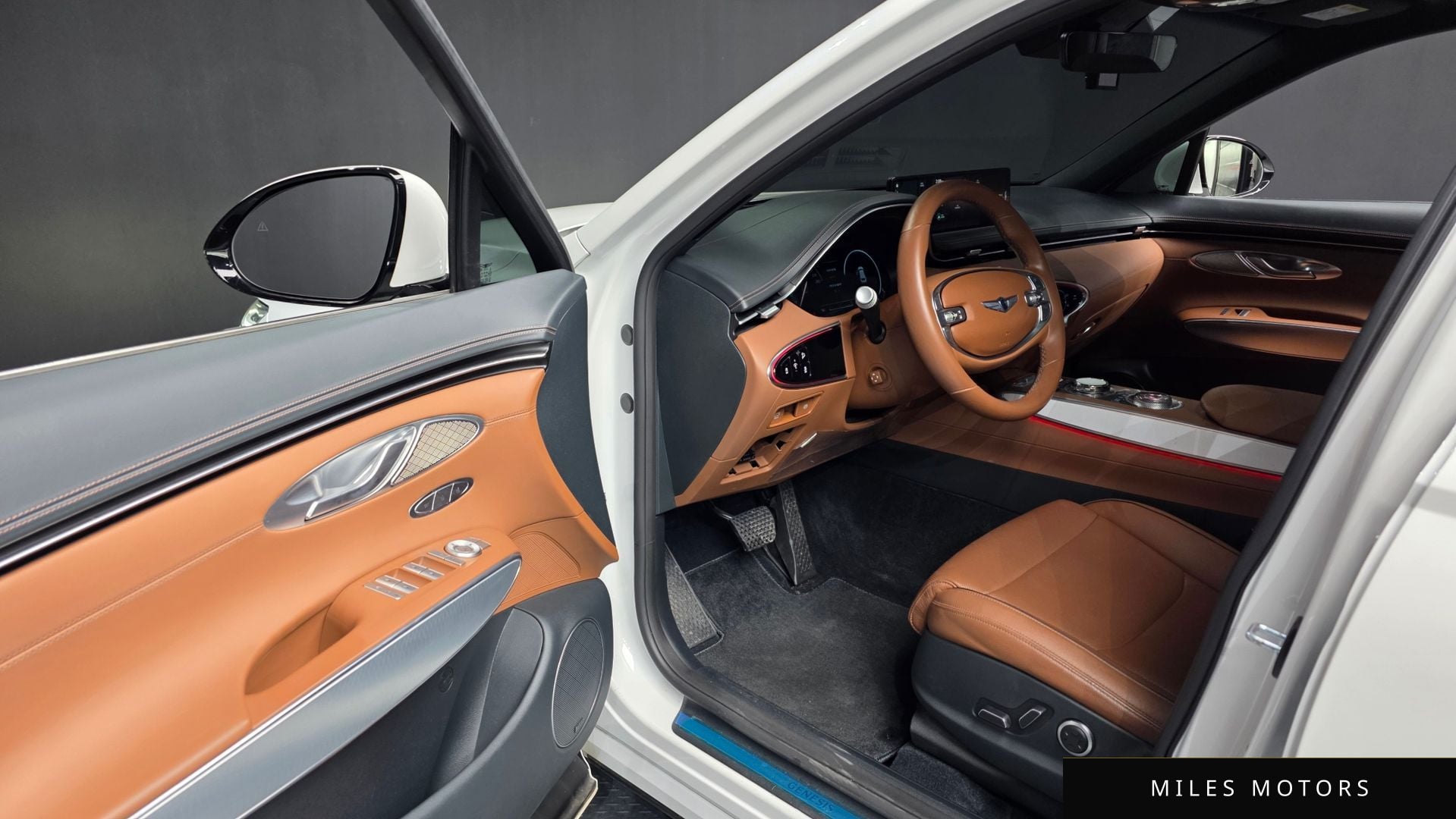 Genesis GV70 2023 — миниатюра 12