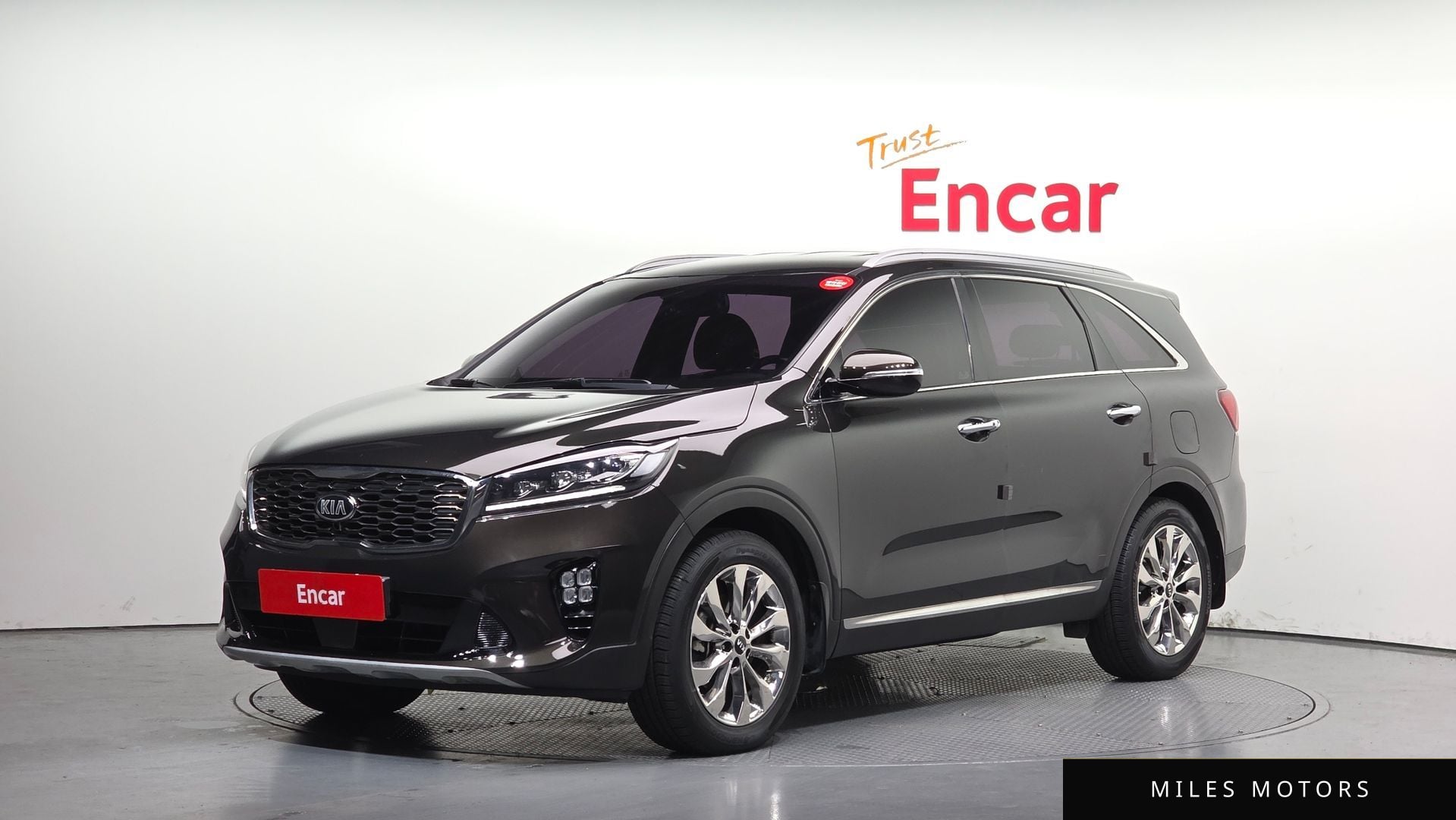 Kia Sorento 2019 — фото 1 из 12