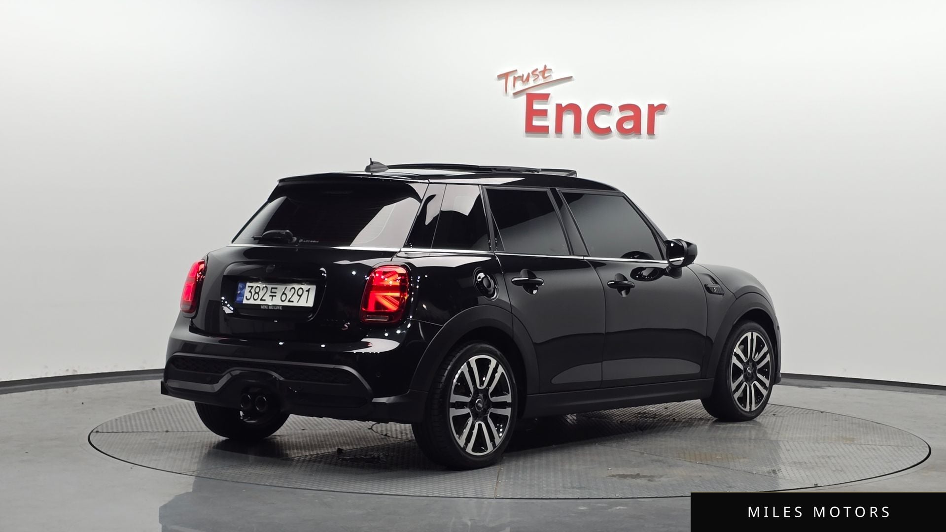 MINI 쿠퍼 S 2024 — миниатюра 2