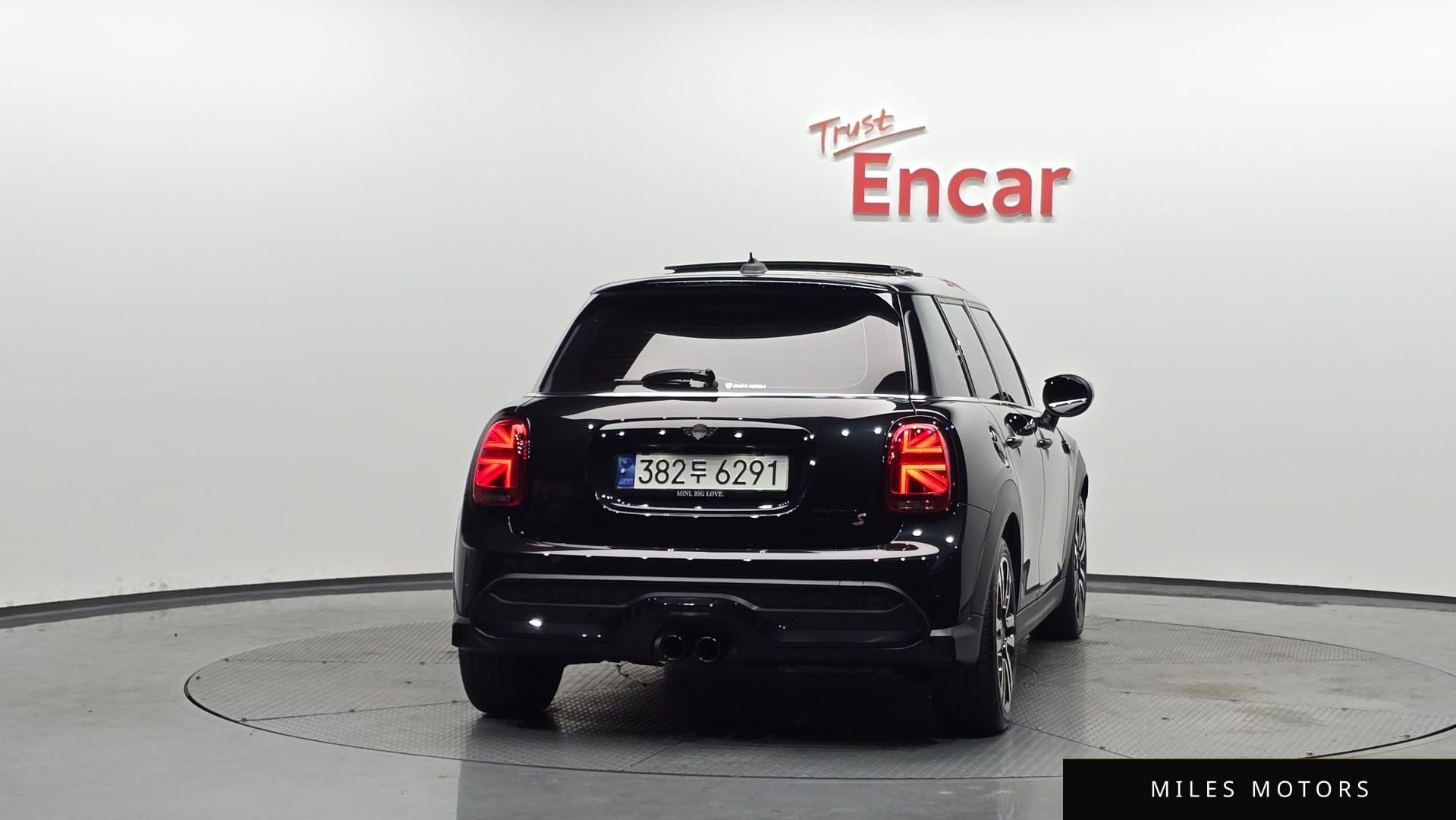 MINI 쿠퍼 S 2024 — миниатюра 4