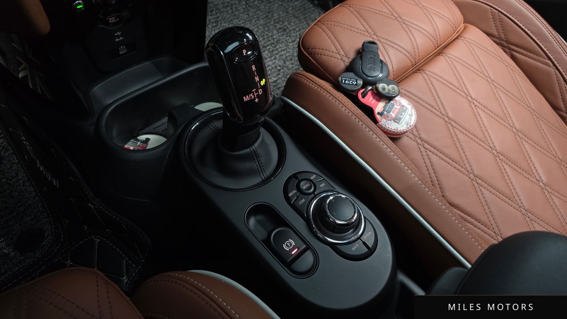 MINI 쿠퍼 S 2024 — миниатюра 12
