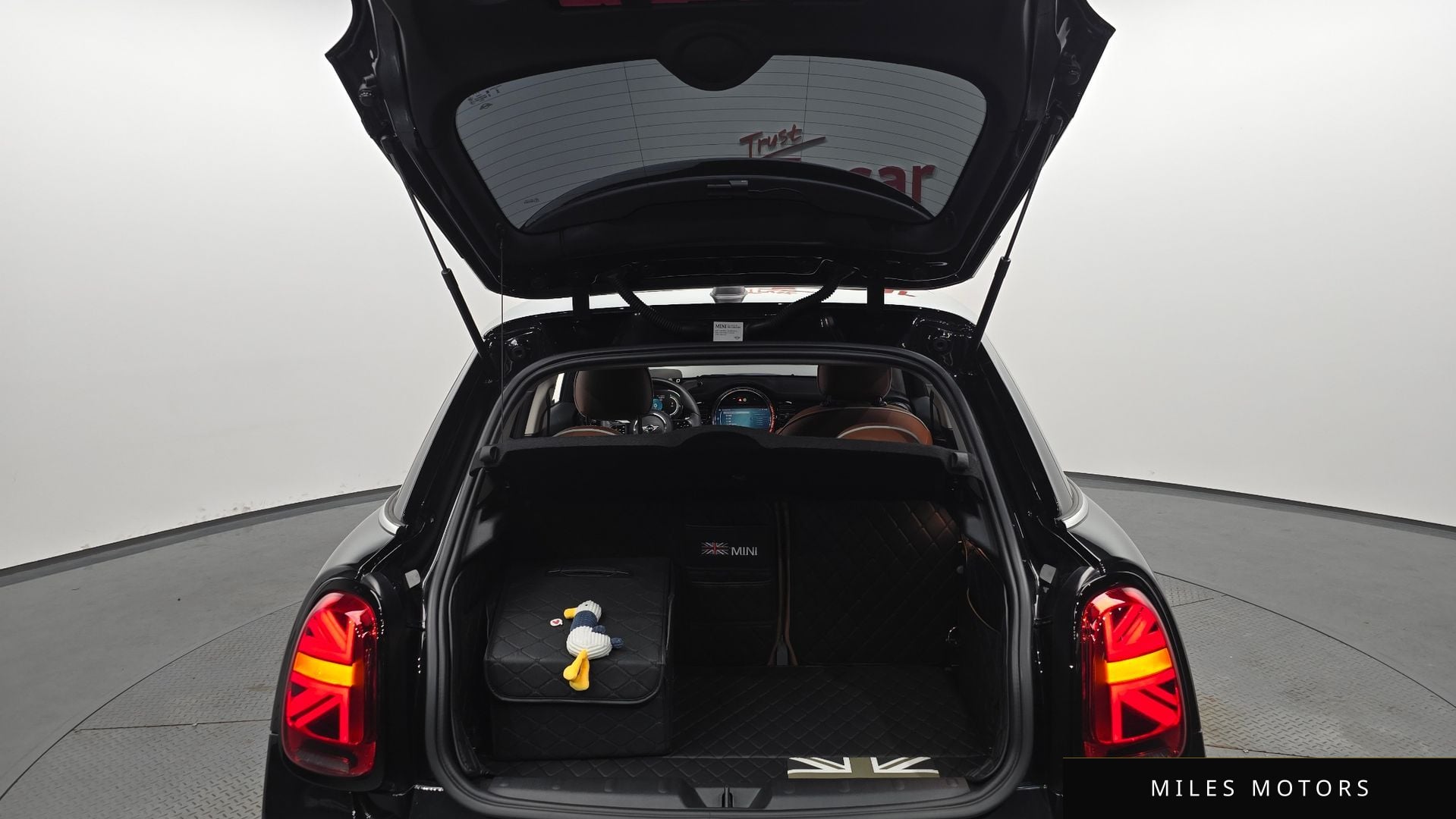 MINI 쿠퍼 S 2024 — миниатюра 26