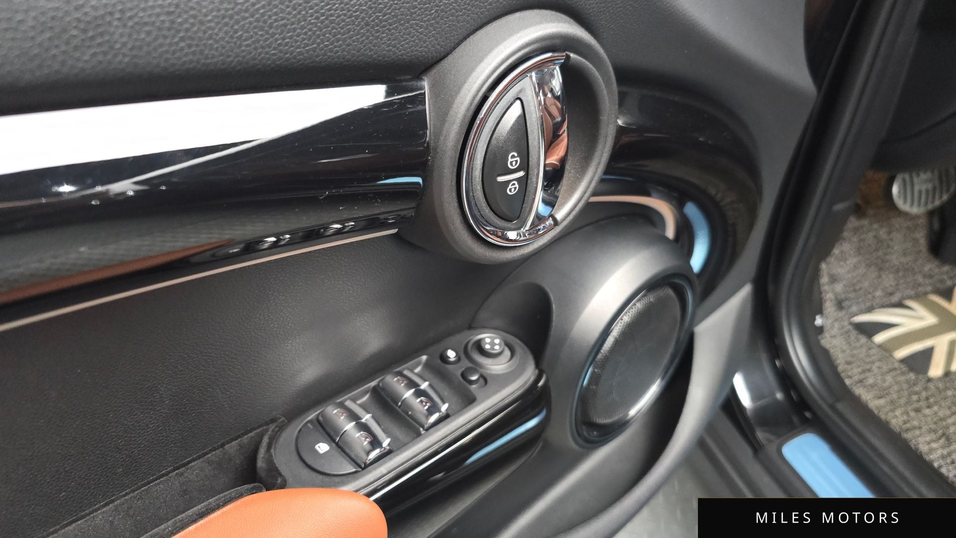 MINI 쿠퍼 S 2024 — миниатюра 30