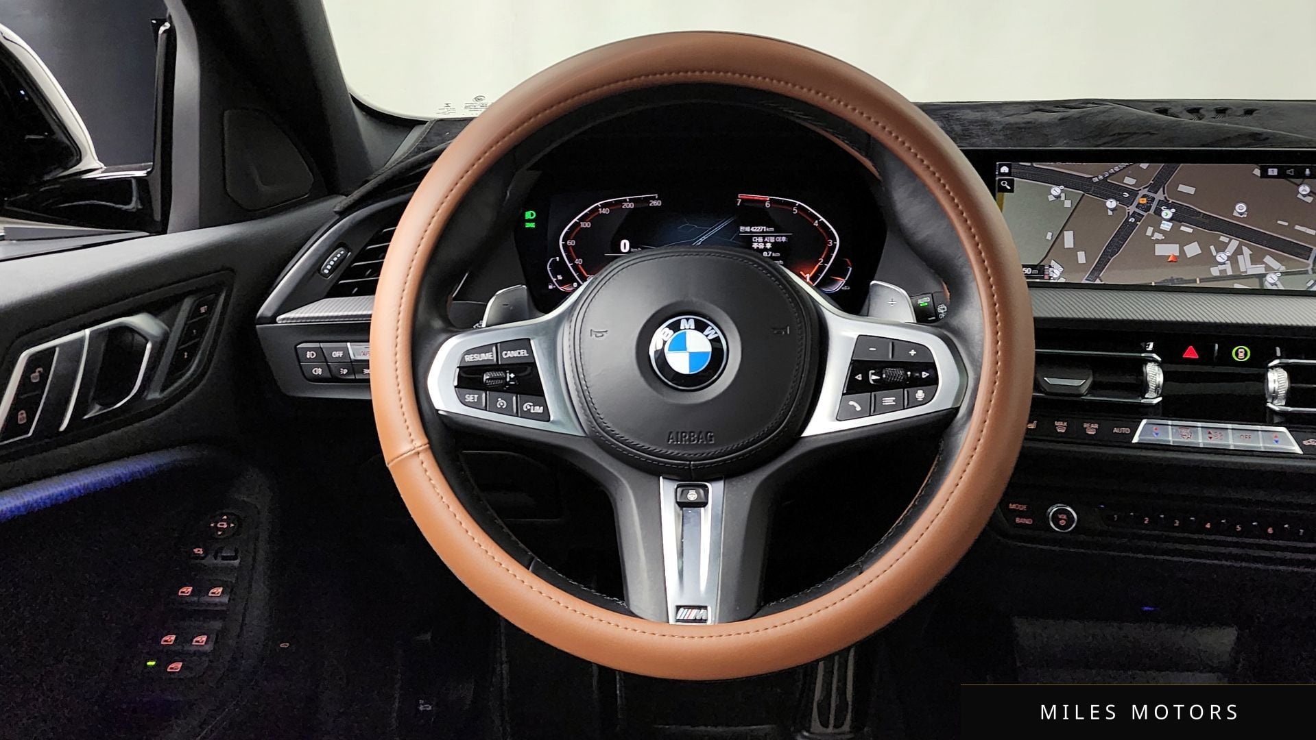BMW 1시리즈 (F40) 2022 — миниатюра 13