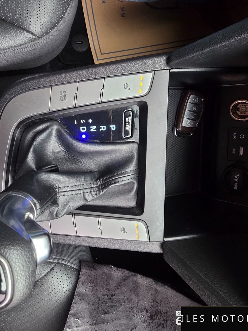 Hyundai AVANTE 2020 — миниатюра 11