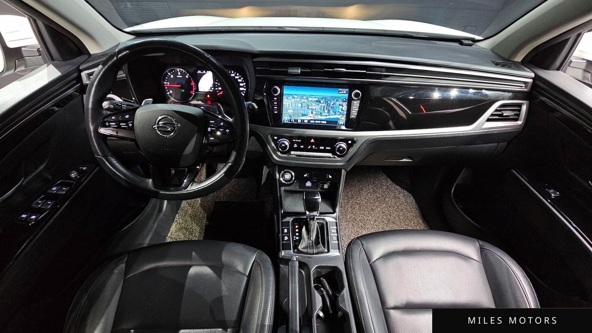 KG Mobility Beautiful Korando 2021 — миниатюра 10