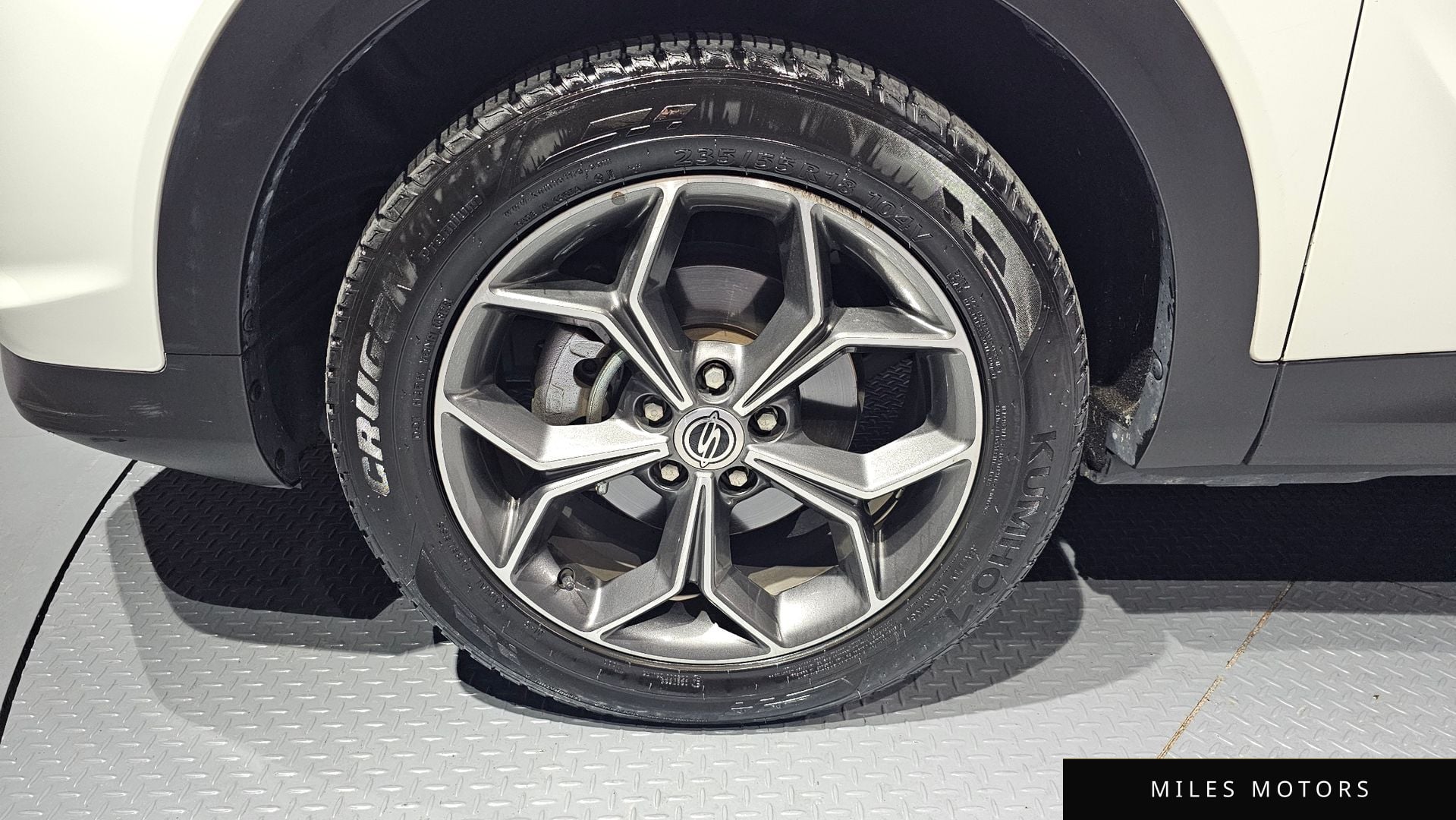 KG Mobility Beautiful Korando 2021 — миниатюра 7