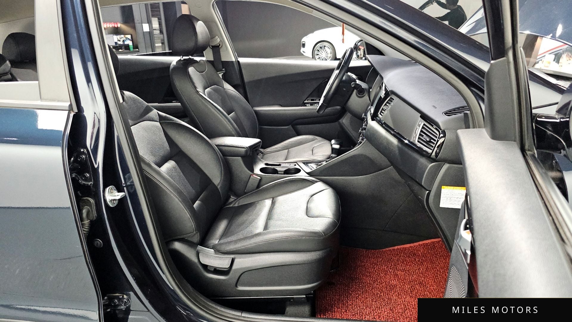 Kia Niro 2017 — миниатюра 18