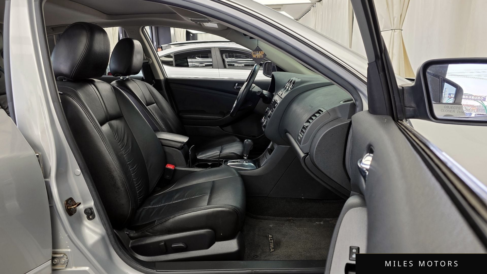 Nissan Altima 2010 — миниатюра 17