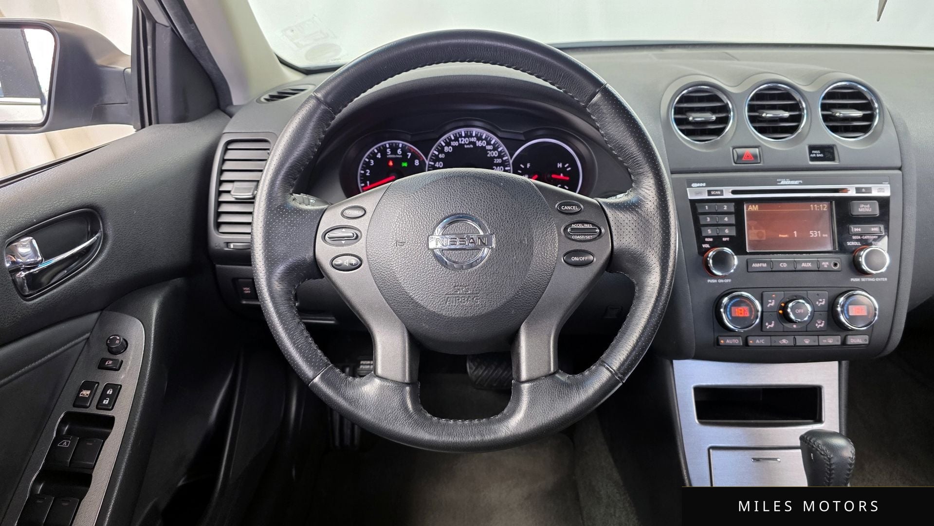 Nissan Altima 2010 — миниатюра 19