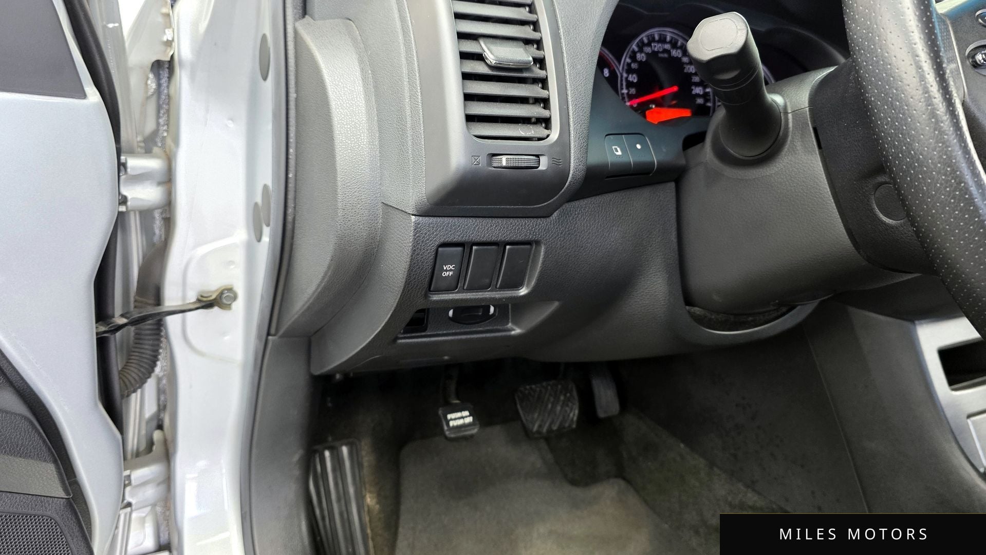 Nissan Altima 2010 — миниатюра 23