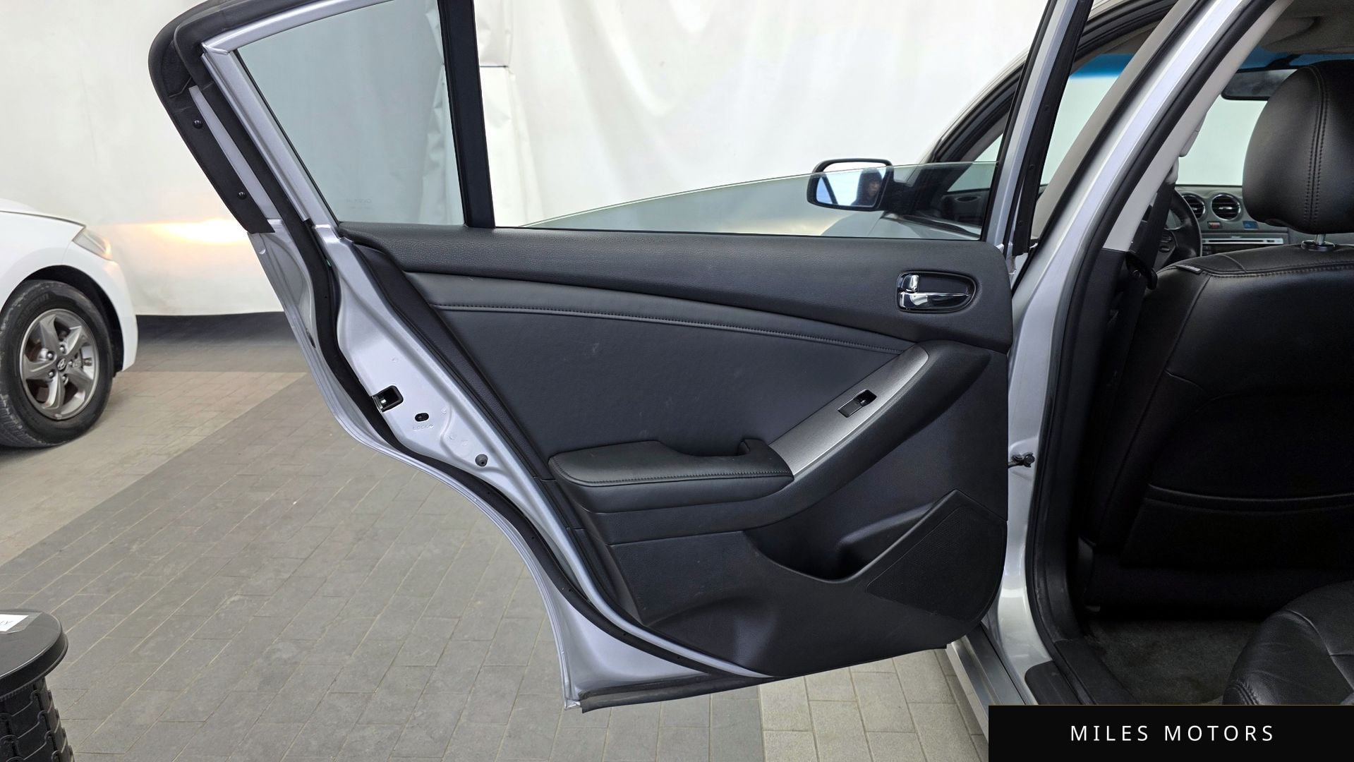 Nissan Altima 2010 — миниатюра 14