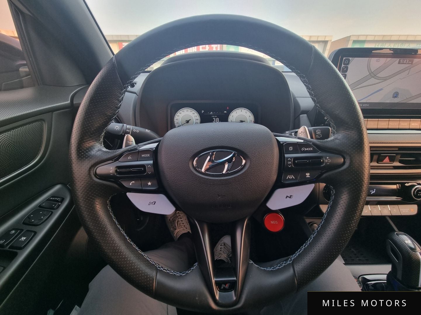 Hyundai Kona 2022 — миниатюра 7