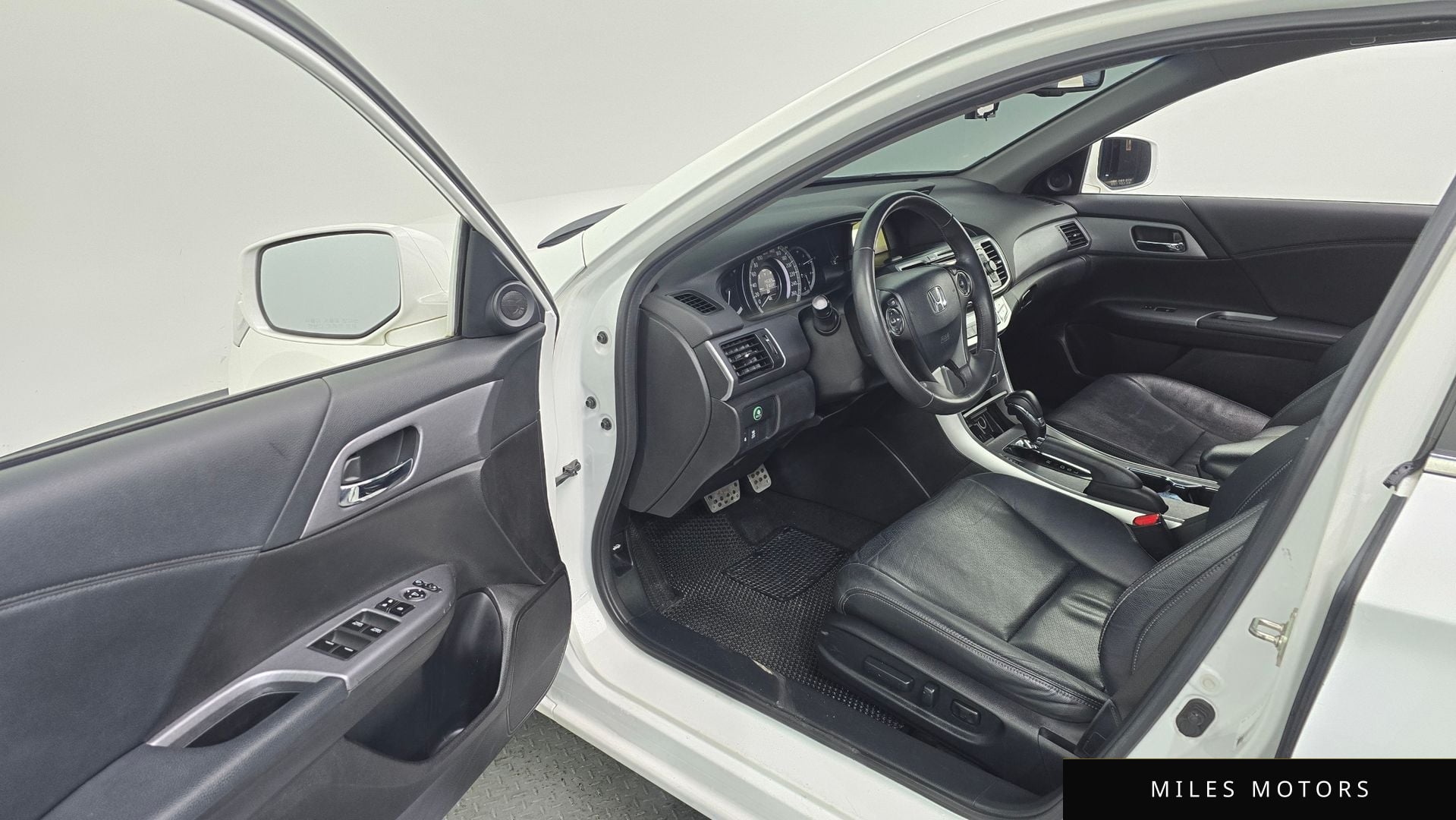 Honda Accord 2014 — миниатюра 10