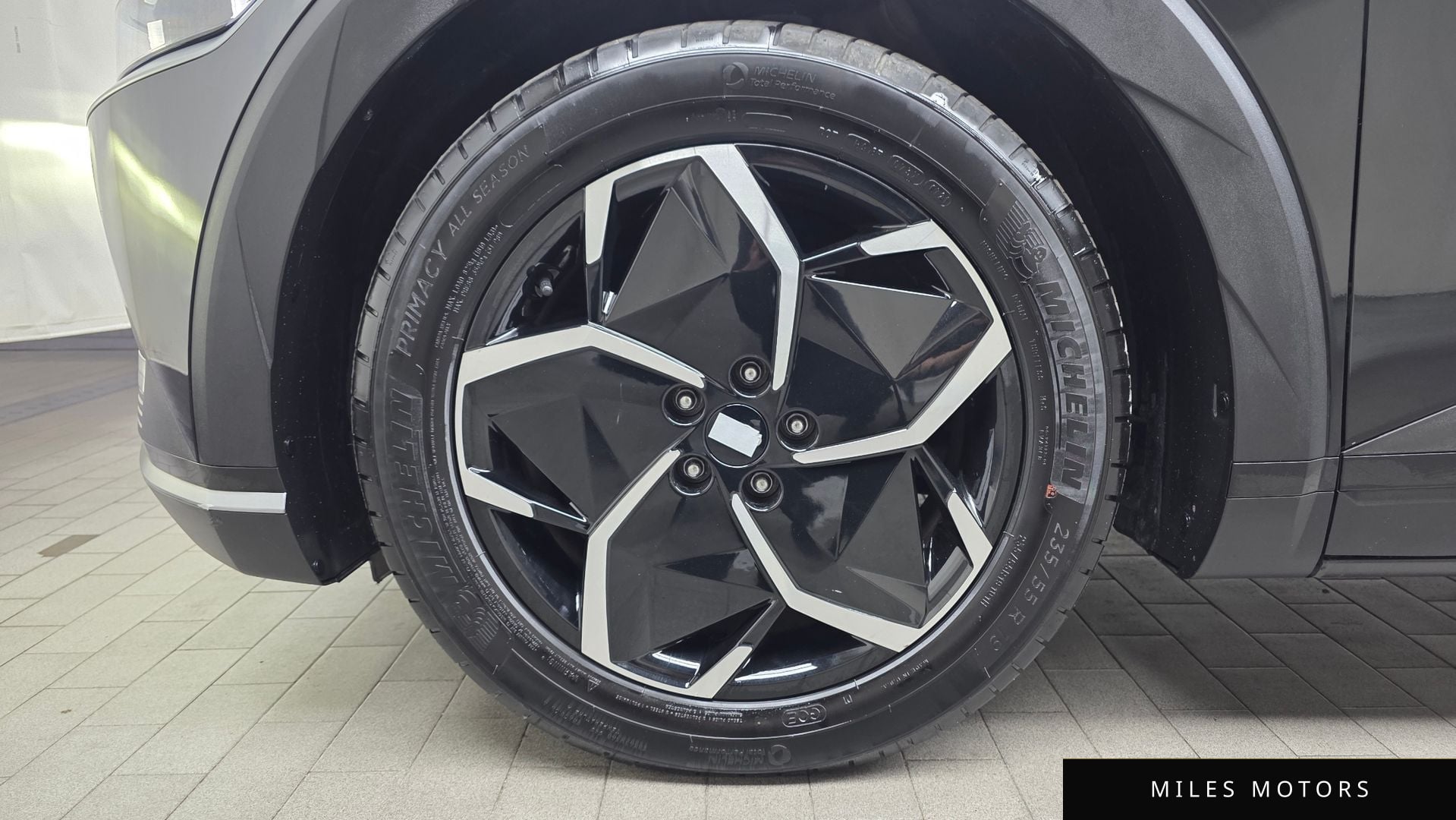 Hyundai Ioniq5 2022 — миниатюра 5