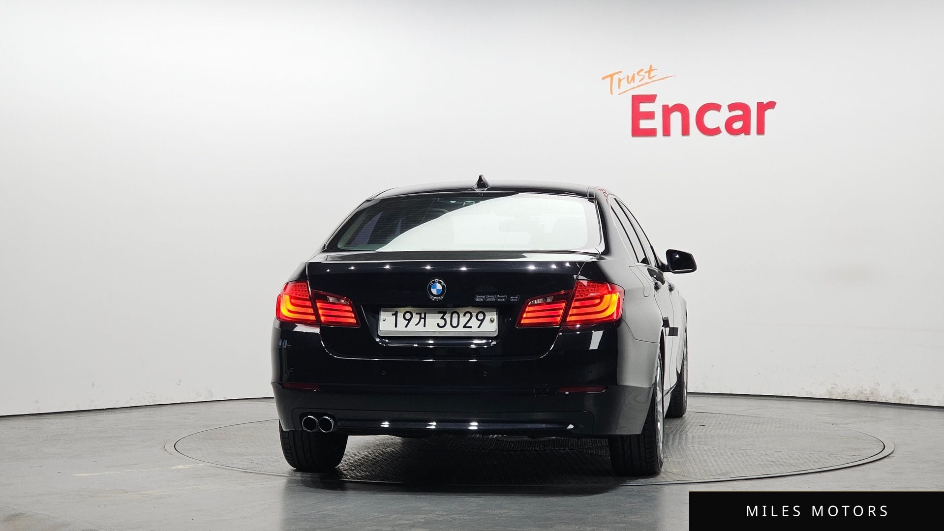 BMW 5시리즈 (F10) 2012 — миниатюра 4