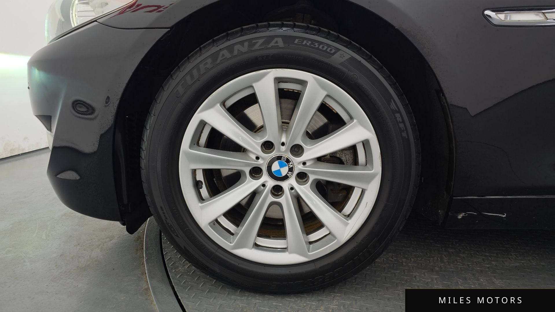 BMW 5시리즈 (F10) 2012 — миниатюра 5
