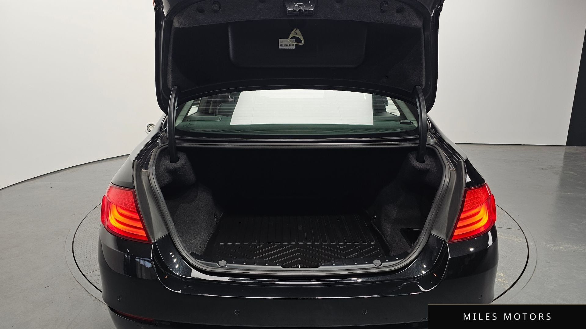 BMW 5시리즈 (F10) 2012 — миниатюра 20