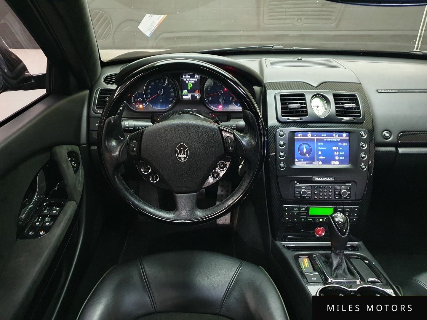 Maserati Quattroporte 2011 — миниатюра 11