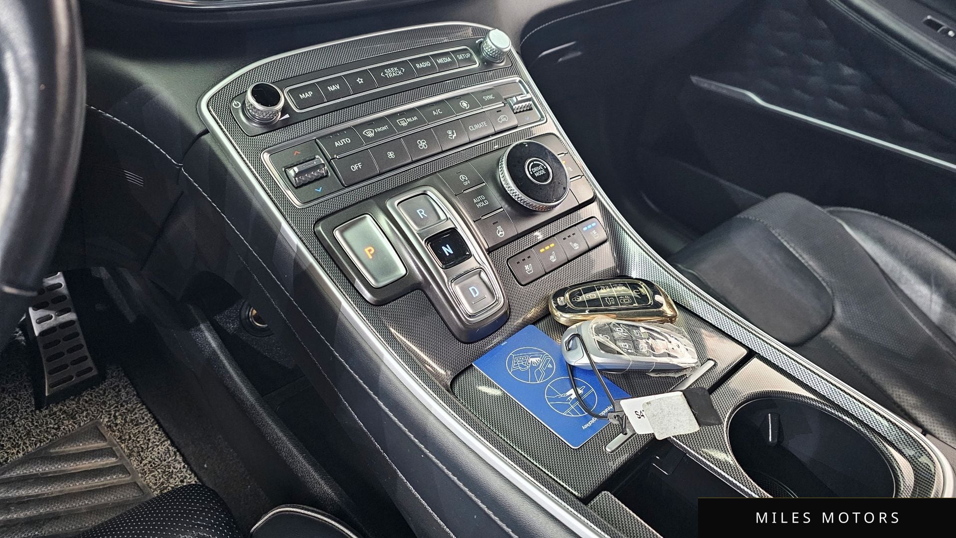 Hyundai Santafe 2021 — миниатюра 12