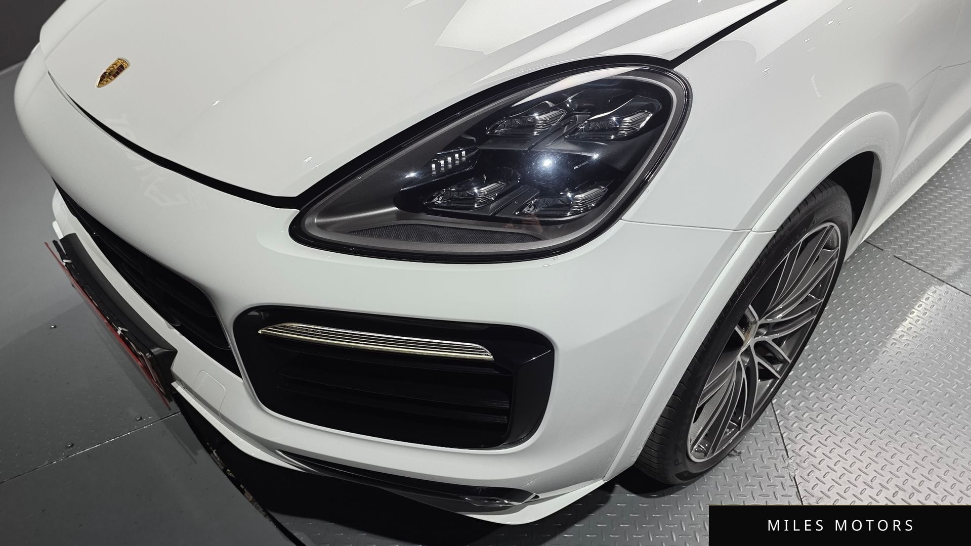 Porsche Cayenne 2021 — миниатюра 8