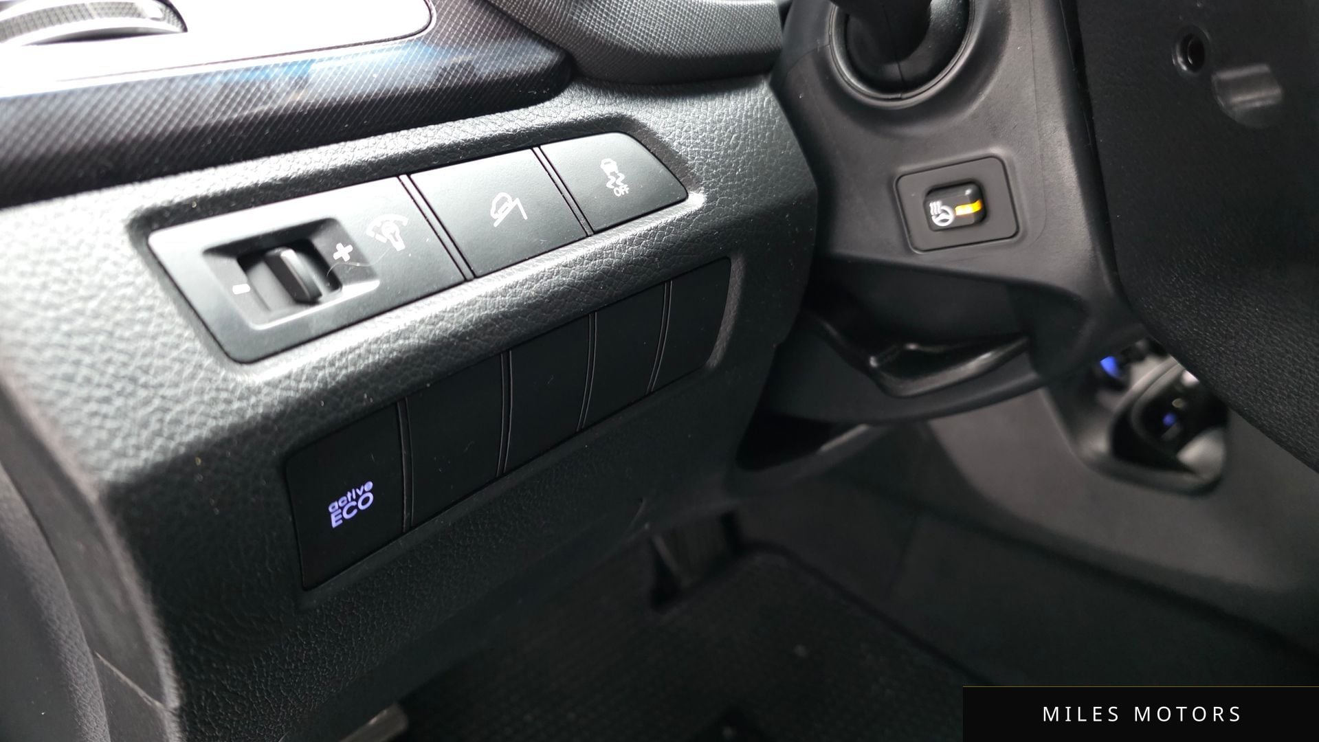 Hyundai Santafe 2013 — миниатюра 23