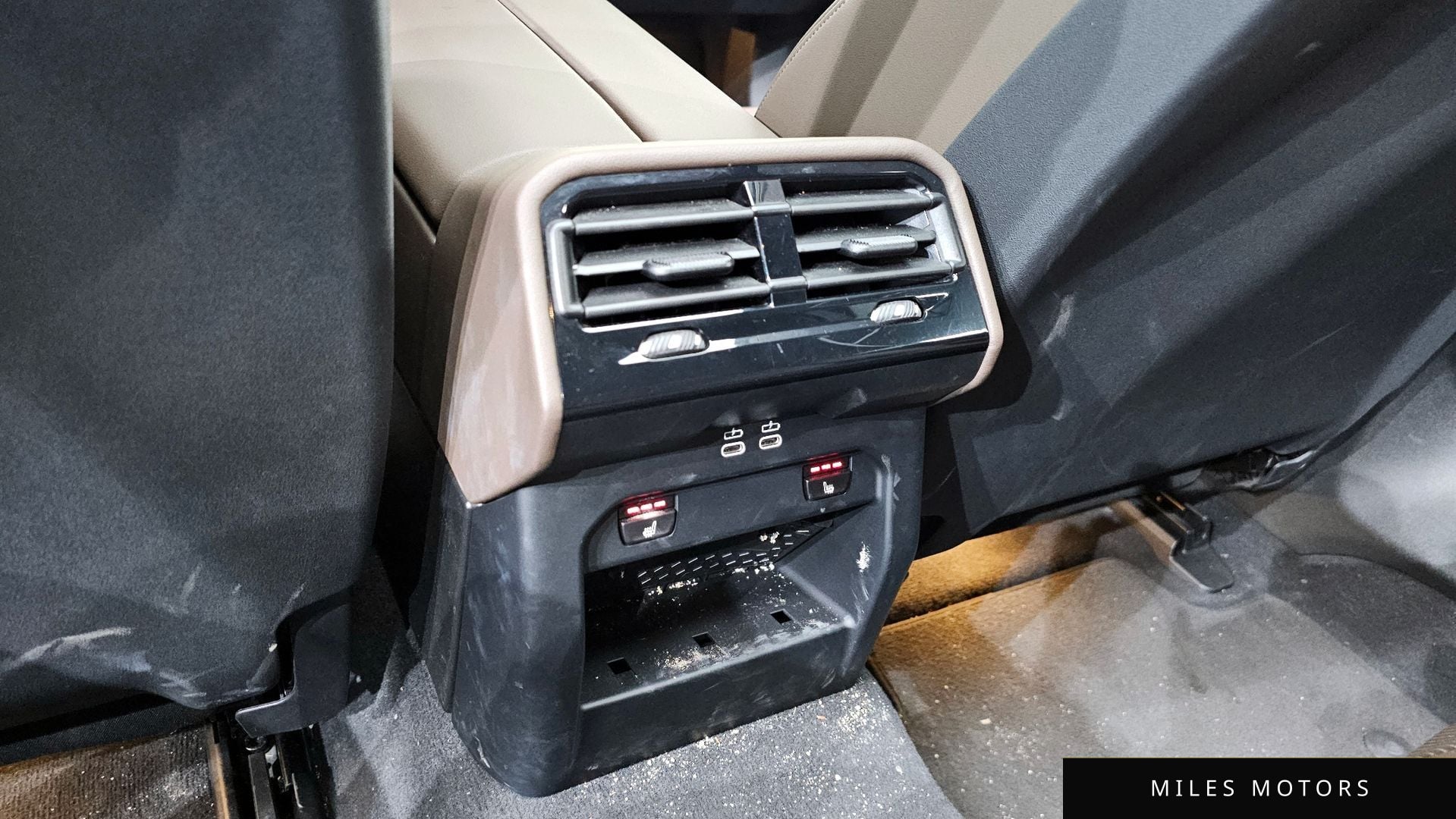 BMW 5 Series (G60) 2024 — миниатюра 27