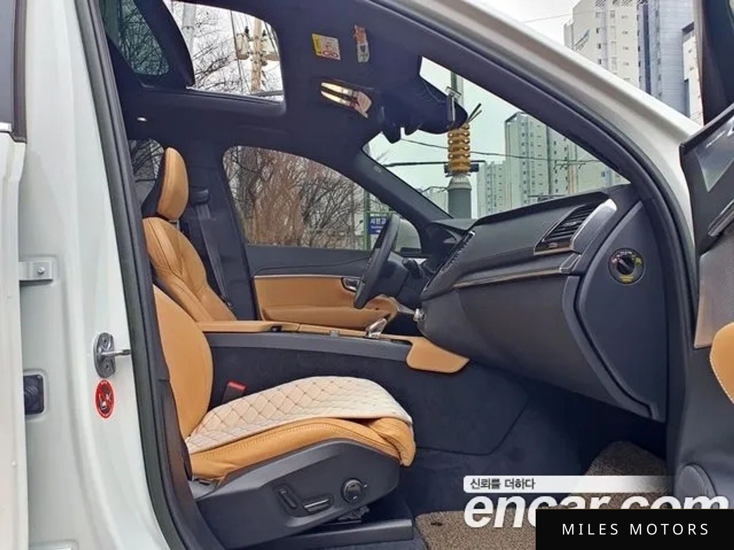 Volvo XC90 2023 — миниатюра 6