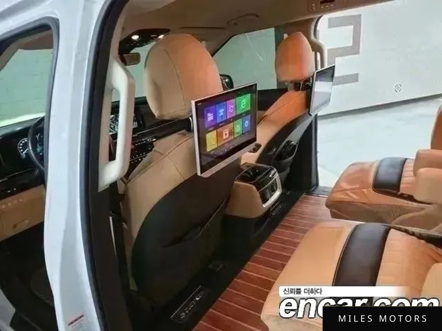 Kia Carnival 2021 — миниатюра 2